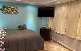 Isla Verde Tower Apts